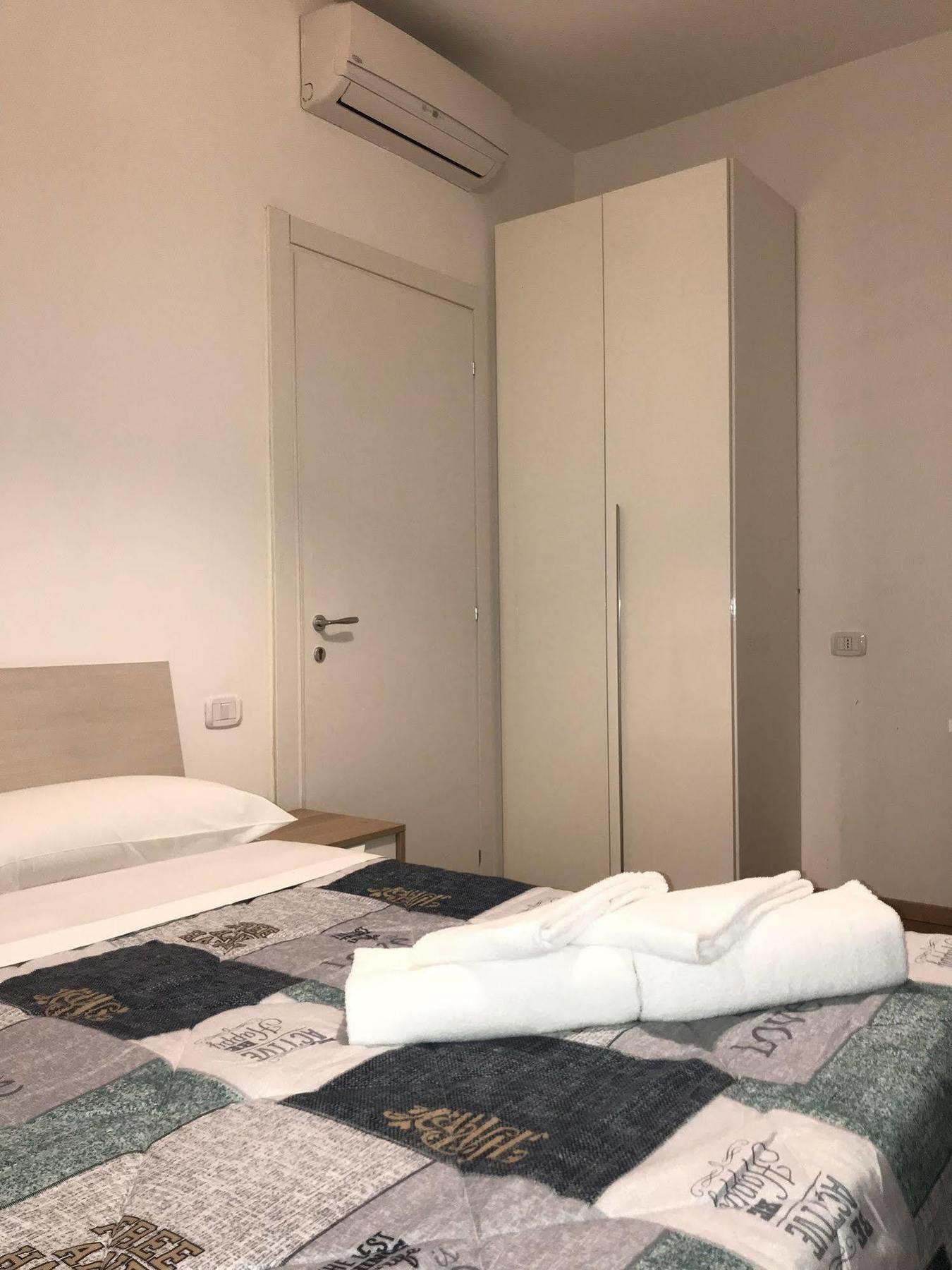 Elite Loreto Milano Hotel Esterno foto